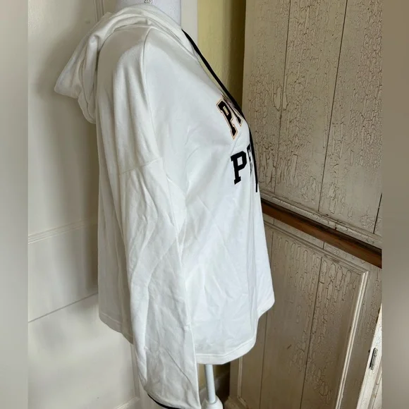 Reebok White NHL Penguins Hoodie - Picture 7 of 14